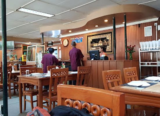 myanmar-burma/yangon/mayangone/restaurant/kone-myint-thar-restaurant