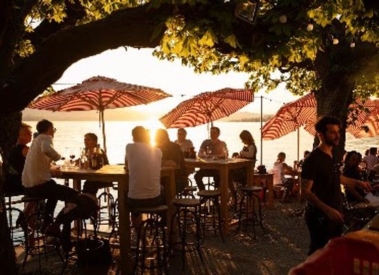 switzerland/zurich-lake/restaurant/schiffstation