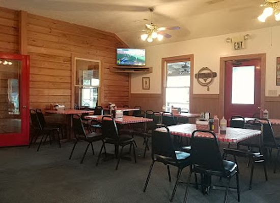 alabama/prattville/restaurant/fat-boy-s-bar-b-que-ranch