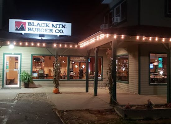 new-hampshire/white-mountains/restaurant/black-mtn-burger-co