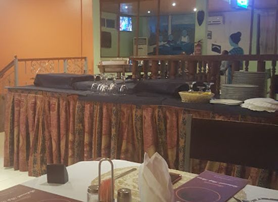 guinea/faranah/restaurant/bidji-binia