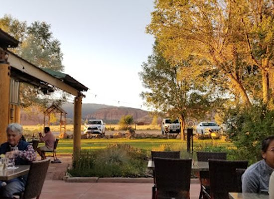 utah/san-rafael-swell/restaurant/hunt-gather-restaurant