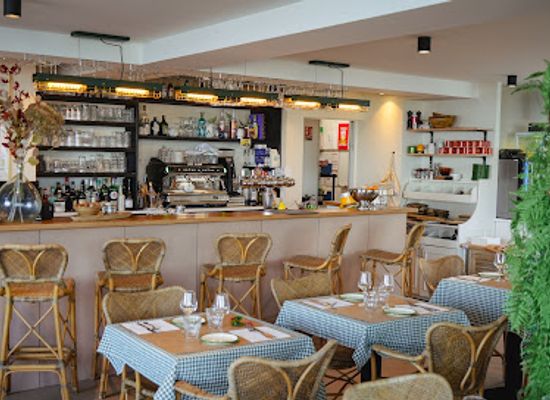 france/normandy-coast/restaurant/le-comptoir-du-beau-rivage