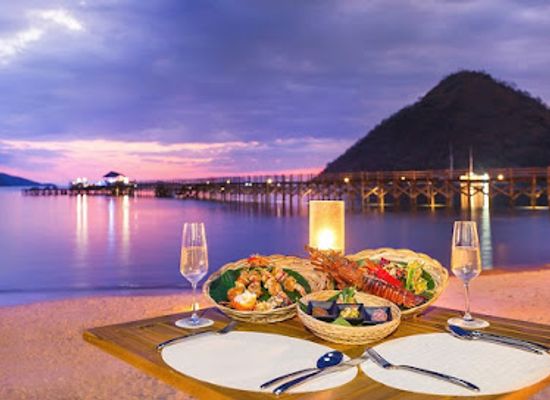 indonesia/komodo-national-park/restaurant/kisik-seafood-and-grill