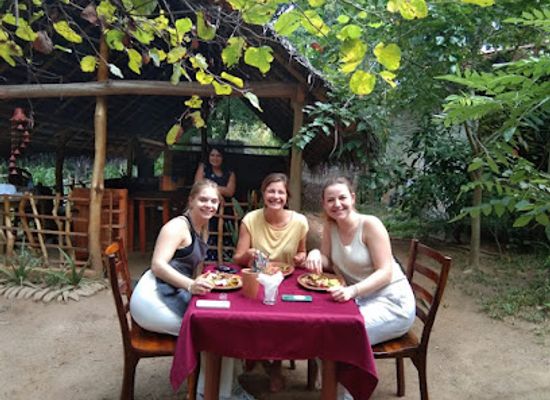 sri-lanka/north-central-province/restaurant/sajee-s-place-cooking-class-sigiriya