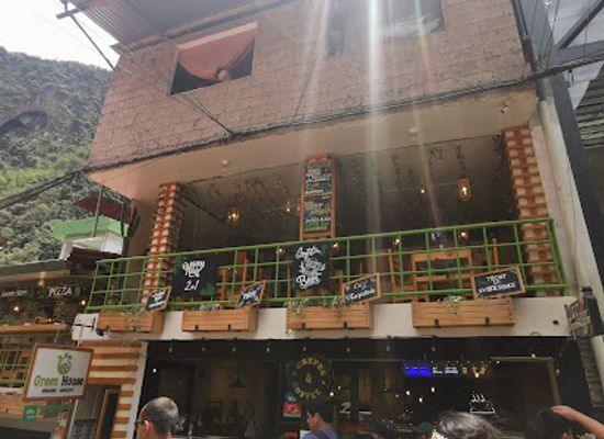 peru/machu-picchu/aguas-calientes/restaurant/green-house