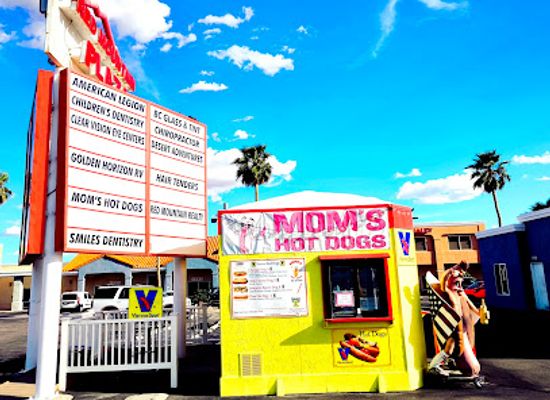 nevada/boulder-city/restaurant/moms-hot-dogs