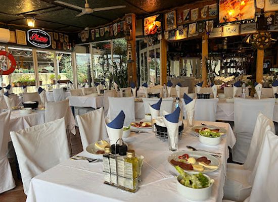 montenegro/budva/restaurant/jadran