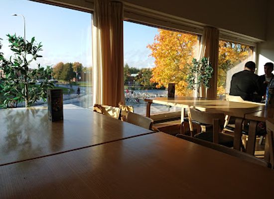 finland/uusimaa/restaurant/restaurant-food-co-alvari