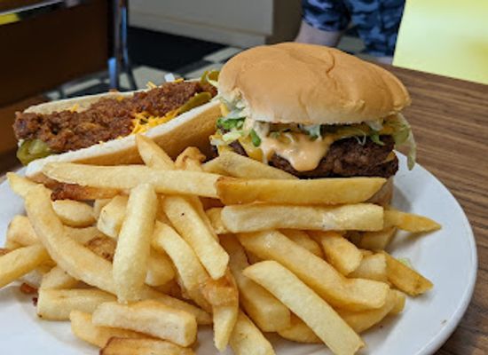 kentucky/frankfort/restaurant/pops-and-son-diner