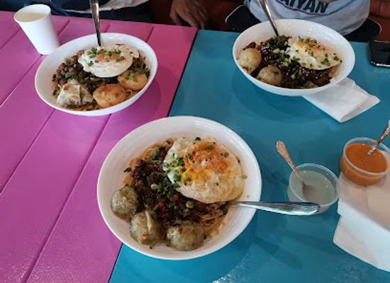 mauritius/rochester-falls/restaurant/wil-co