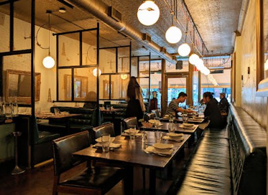 canada/toronto/restaurant/dailo