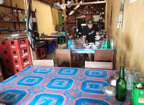 indonesia/south-sumatra/restaurant/rumah-makan-sungai-jernih-toko-kisum