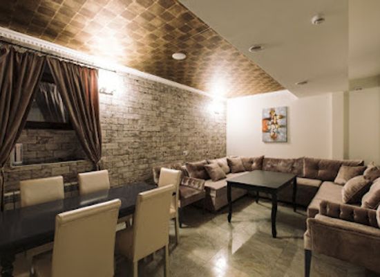 azerbaijan/baku/flame-towers/restaurant/the-house-lounge