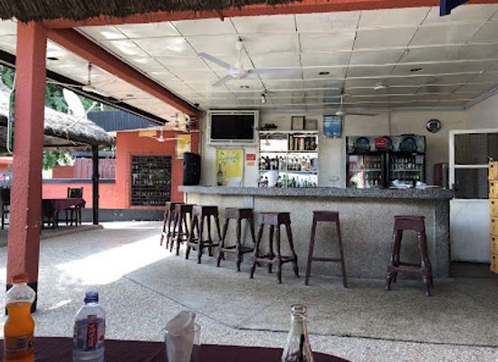 ghana/upper-east-region/restaurant/chez-afrique