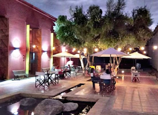 argentina/cafayate/restaurant/wine-bar-cafayate