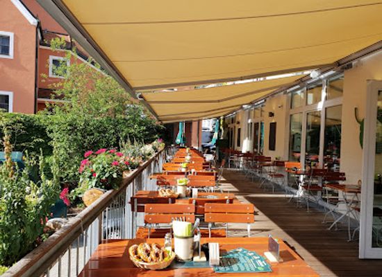 germany/altbayern/restaurant/giesinger-braustuberl