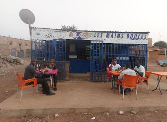 mali/mande/restaurant/resto-les-mains-douces