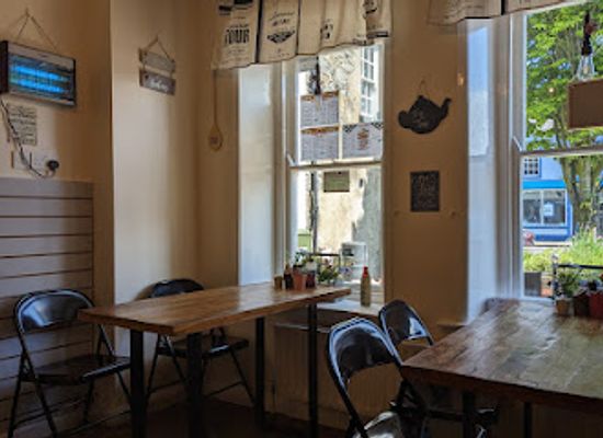 ireland/ulster-part-within-current-ireland/restaurant/lorna-s-kitchen