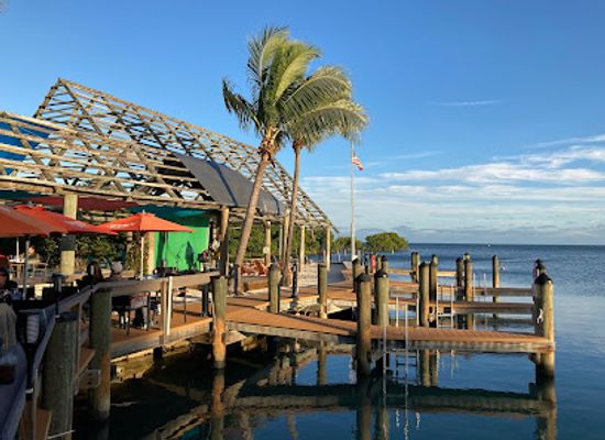 florida/florida-keys/restaurant/snappers-oceanfront-restaurant-bar
