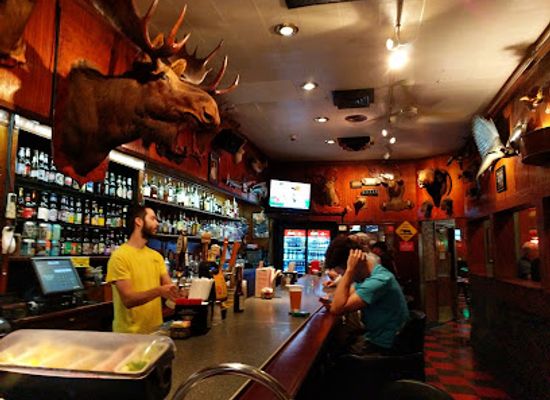 west-virginia/wheeling/restaurant/alpha-tavern