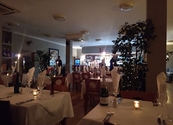 united-kingdom/roxburghshire/restaurant/the-contented-vine