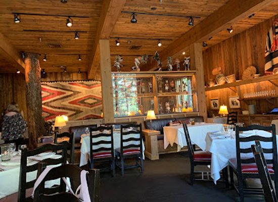 utah/book-cliffs/restaurant/the-tree-room