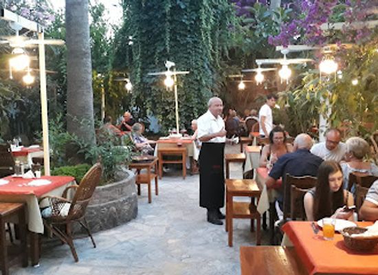 turkiye/oludeniz/restaurant/secret-garden-restaurant