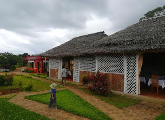 madagascar/bongolava/restaurant/trip-to-madagascar