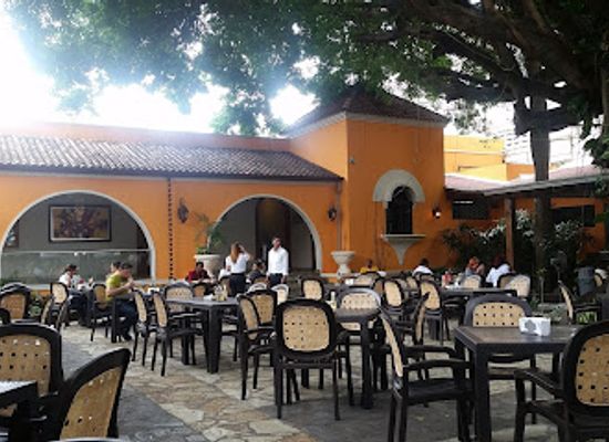 dominican-republic/santo-domingo/restaurant/villar-hermanos