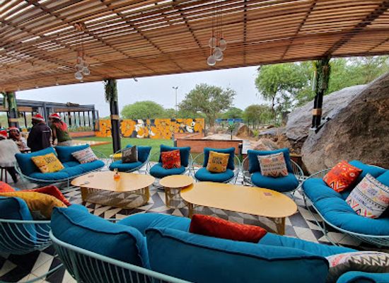 botswana/kgalagadi-district/restaurant/two-six-seven