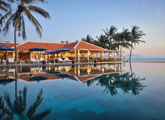 vietnam/nha-trang/tran-phu-beach/restaurant/ana-beach-house-restaurant