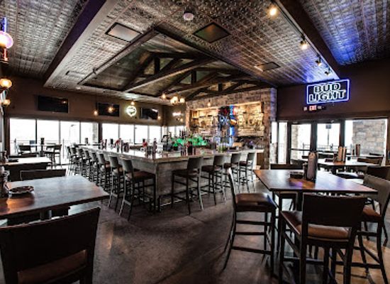 missouri/little-dixie/restaurant/stone-summit-steak-seafood