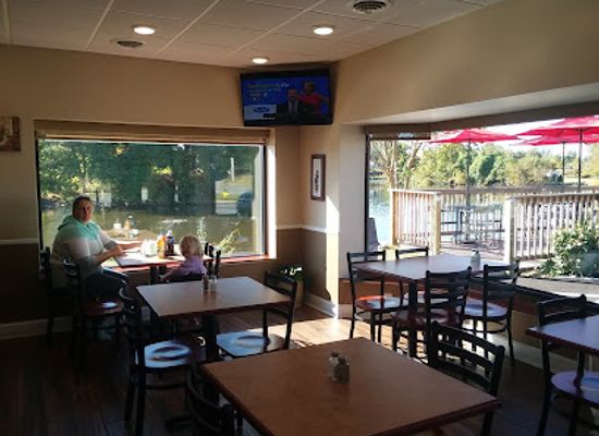delaware/milford/restaurant/river-lights-cafe