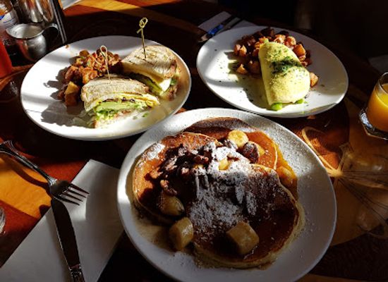 washington/seattle/restaurant/toulouse-petit-kitchen-lounge