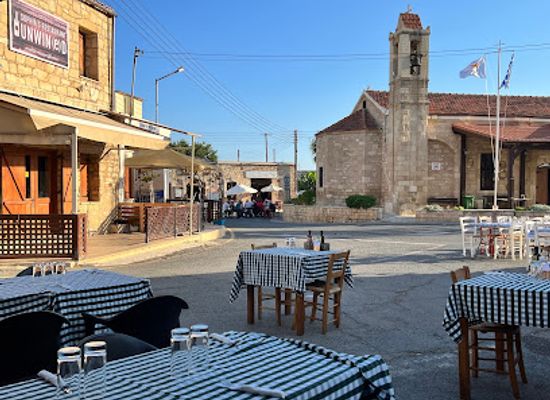 cyprus/paphos-district/restaurant/gabriels-tavern-kouklia