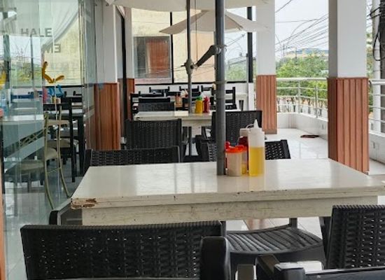 ecuador/sucumbios-region/restaurant/cevicheria-la-bomba