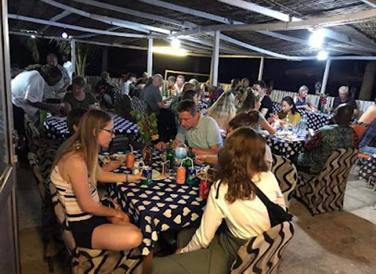 the-gambia/jarra-west/restaurant/john-raymond-s-beach-bar-and-restaurant