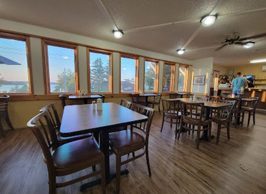 canada/peace-river-country/restaurant/sandpiper