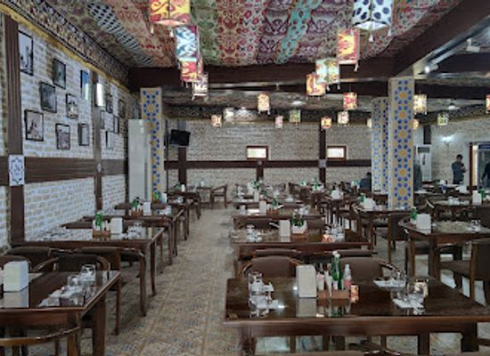 uzbekistan/bukhara/restaurant/the-plov