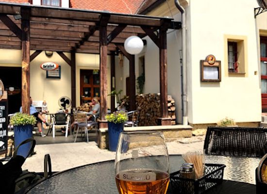 czechia/kutna-hora/restaurant/restaurace-u-balanu