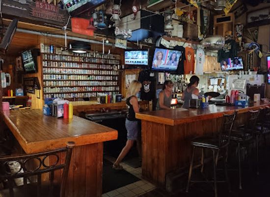south-dakota/deadwood/restaurant/lewie-s-burgers-brews