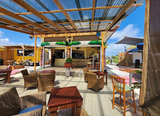 aruba/san-nicolas/restaurant/battata-beach-bar