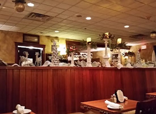 massachusetts/blackstone-valley/restaurant/oxfords-casual-dining
