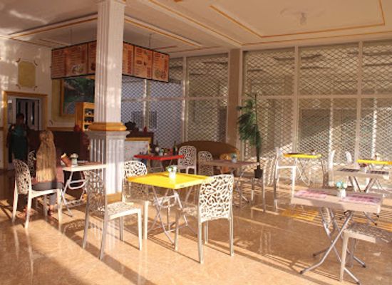 equatorial-guinea/malabo-bay/restaurant/merkaguinea-com