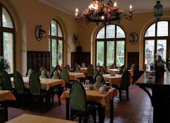 czechia/kutna-hora/restaurant/havirska-bouda