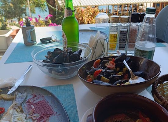albania/southern-albania/restaurant/balcony-restaurant