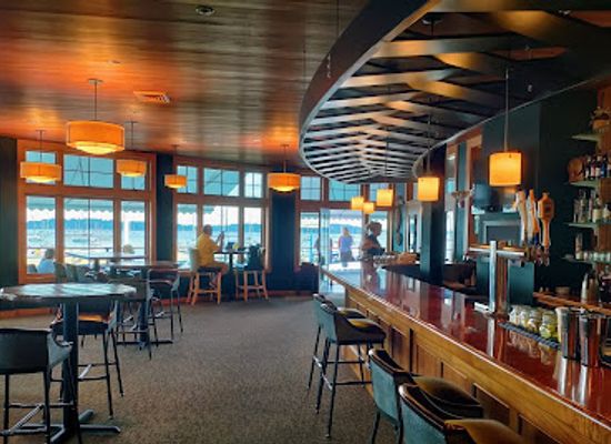 maine/cumberland-county/restaurant/the-dockside-grill
