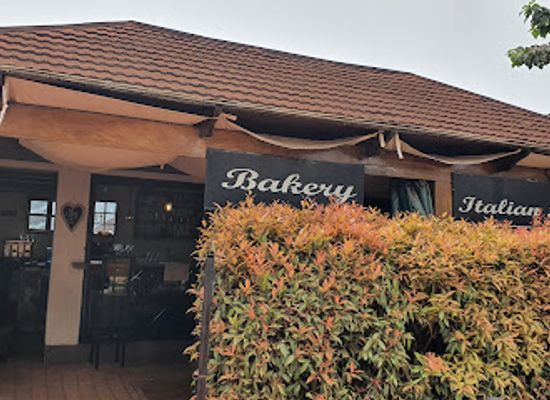 uganda/kampala/naguru/restaurant/linove-restaurant