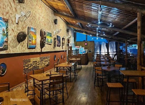 burundi/munyika/restaurant/waka-waka
